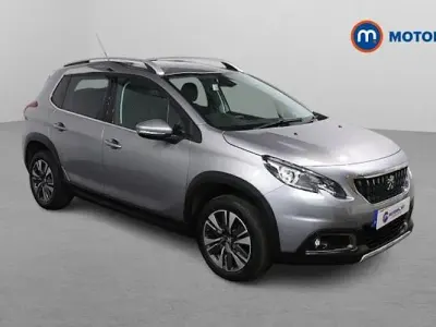 Käytetty Peugeot 2008 Allure 83 HP (61 kW) 2019 Harmaa Katumaasturi