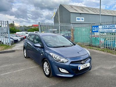 Blue Used 2013 Hyundai i30 Classic Estate | £3,295