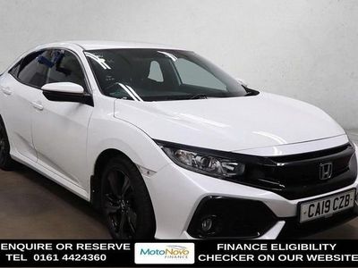 Begagnad Honda Civic SR 126 HK (92 kW) 2019 Vit Halvkombi