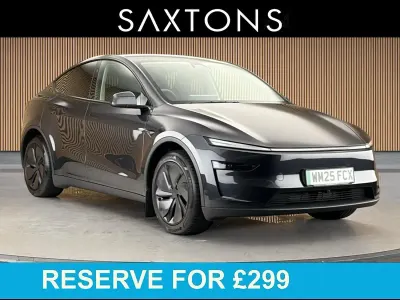 Used Tesla Model Y RWD 219 kW (298 HP) 2025 6x7 SUV