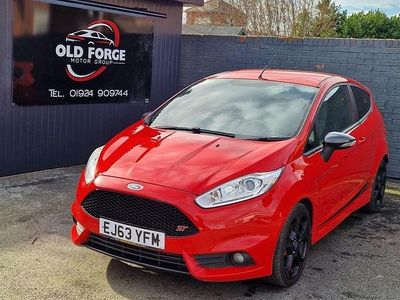 Used Ford Fiesta ST 2013 Red Hatchback