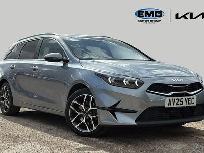 Used Kia Ceed 138 HP (101 kW) 2025 Silver Hatchback