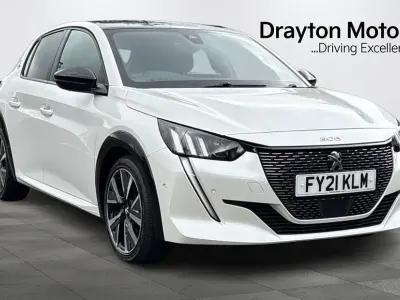Used Peugeot 208 GTi 100 HP (73 kW) 2021 White Hatchback
