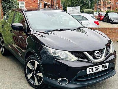 Used 2016 Nissan Qashqai N-Connecta SUV | £8,490 (Fair price)