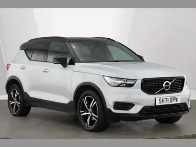 Used Volvo XC40 R-Design 161 HP (118 kW) 2022 Silver SUV
