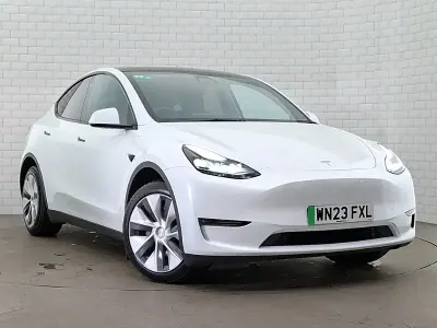 Used Tesla Model Y Long Range AWD 11 kW (15 HP) 2023 White SUV