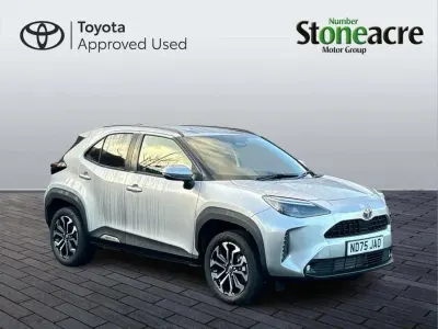 Used Toyota Yaris Cross Design 113 HP (83 kW) 2026 Silver SUV