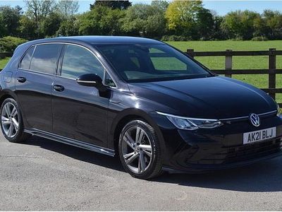 Używany VW Golf VII R-line 130 KM (95 kW) 2021 Czarny Hatchback