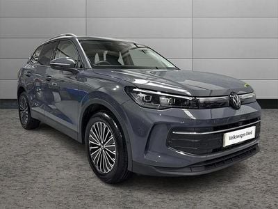 Usado VW Tiguan Match 147 CV (108 kW) 2026 Gris SUV