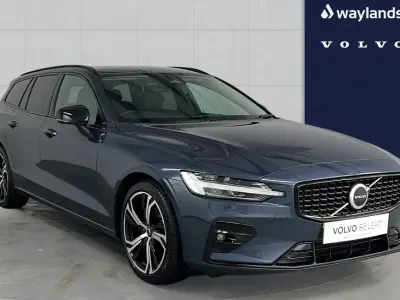 Usado Volvo V60 Plus 2025 Azul Carrinha