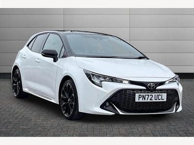 Used Toyota Corolla Sport 122 HP (89 kW) 2022 White Hatchback