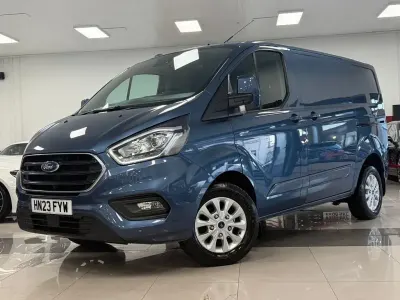 Używany Ford Transit Custom Limited 130 KM (95 kW) 2023 Niebieski Van