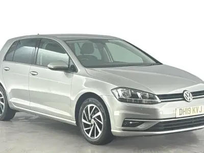 Used VW Golf VII Match 116 HP (85 kW) 2019 Silver Hatchback