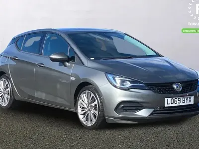 Second-hand Vauxhall Astra Ultimate 145 CP (106 kW) 2020 Gri Hatchback