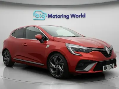Begagnad Renault Clio V RS Line 140 HK (102 kW) 2022 Röd Halvkombi