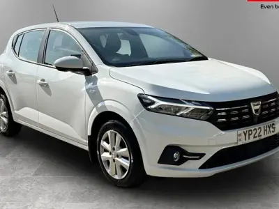 Used Dacia Sandero Comfort 91 HP (66 kW) 2022 White Hatchback