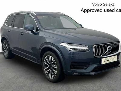 Usado Volvo XC90 Momentum 247 HP (181 kW) 2021 Azul SUV