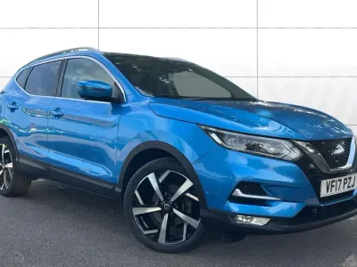 Used Nissan Qashqai Tekna 116 HP (85 kW) 2017 Blue SUV