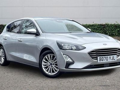 Used Ford Focus Titanium 125 HP (91 kW) 2020 Silver Hatchback