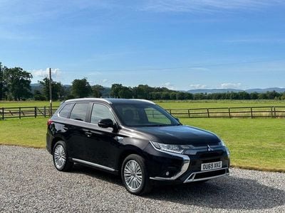 Mitsubishi Outlander P-HEV