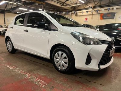 White Used 2015 Toyota Yaris Active Hatchback | £4,400 (Fair price)