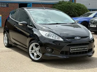 Used Ford Fiesta Zetec 95 HP (69 kW) 2010 Black Hatchback