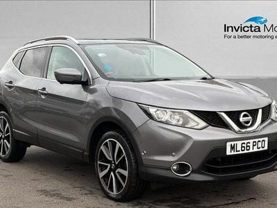 Used Nissan Qashqai Tekna 110 HP (80 kW) 2016 Gun metallic SUV