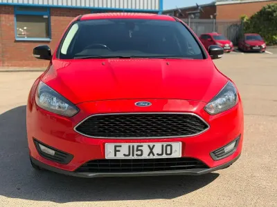 Used Ford Focus Zetec 2015 Red Hatchback