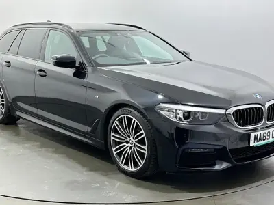 Gebraucht BMW 520 M Sport 184 PS (135 kW) 2019 Schwarz Kombi