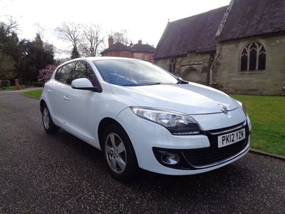 used Renault Mégane 1.5 dCi 110 Dynamique TomTom 5dr [Start Stop]