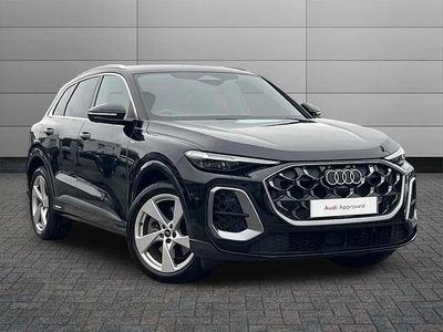 Used Audi Q5 S-Line 200 HP (147 kW) 2025 Black SUV