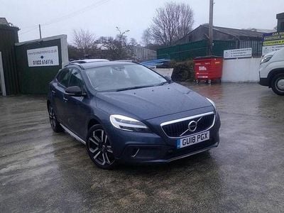 Used 2018 Volvo V40 CC Pro Estate | £12,595 (A bit pricey)