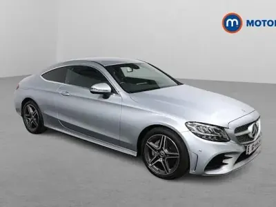 Begagnad Mercedes C220 AMG line 194 HK (142 kW) 2022 Silver Sportkupé