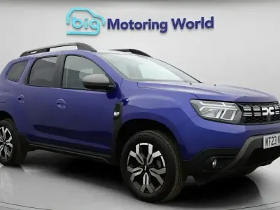 Begagnad Dacia Duster Journey 91 HK (66 kW) 2023 Blå SUV
