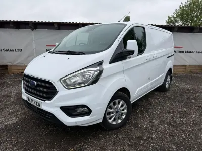 Usado Ford Transit Custom Limited 130 HP (95 kW) 2021 Branco Van
