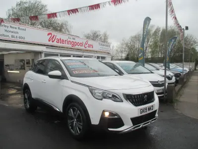 Second-hand Peugeot 3008 Allure 2019 Alb SUV