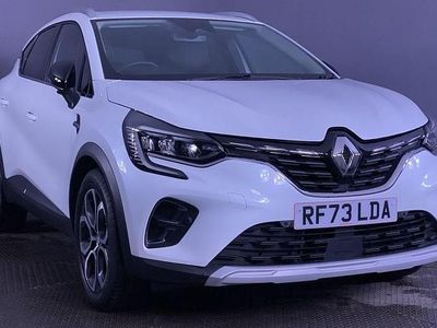 White Used 2024 Renault Captur Techno SUV | £16,999 (Fair price)