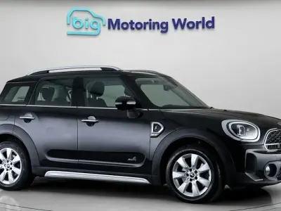 Used Mini Cooper S Countryman Classic 178 HP (130 kW) 2020 Black SUV
