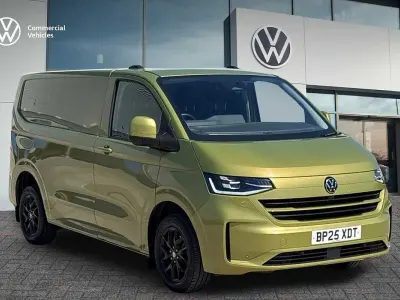 Begagnad VW Transporter Pro 2025 Grön Van