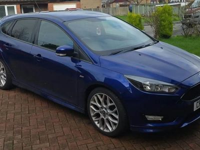 Used Ford Focus ST-Line 140 HP (102 kW) 2017 Blue Hatchback