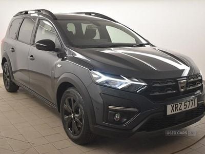 Used Dacia Jogger Extreme 109 HP (80 kW) 2022 Grey MPV