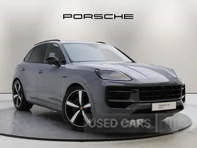 Używany Porsche Cayenne Black Edition 2026 Szary SUV