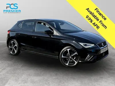 Begagnad Seat Ibiza FR Sport 2024 Svart Halvkombi