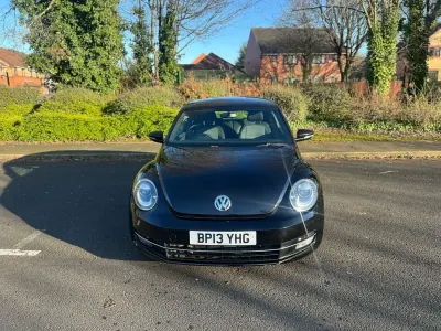 Usado VW Beetle 105 HP (77 kW) 2026 Preto Citadino