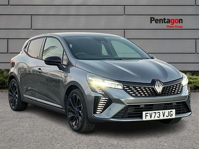 Used Renault Clio V Esprit Alpine 145 HP (106 kW) 2023 Metallic  diamond black Hatchback