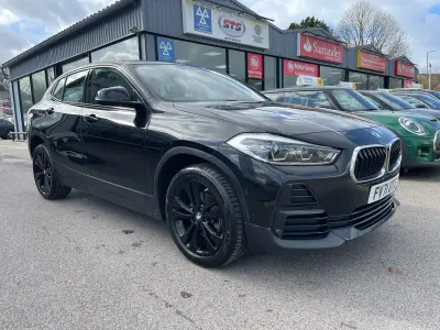 Begagnad BMW X2 Sport Line 140 HK (102 kW) 2021 Svart SUV