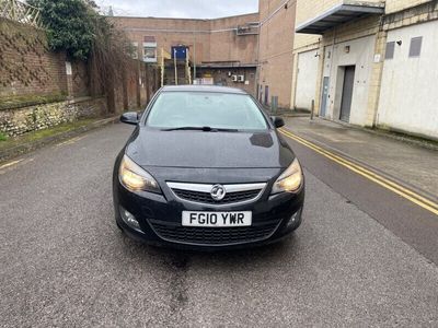 used Vauxhall Astra 1.6i 16V SRi 5dr