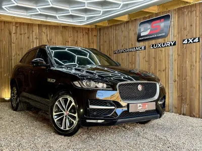 Used Jaguar F-Pace R-Sport 300 HP (220 kW) 2019 Black SUV