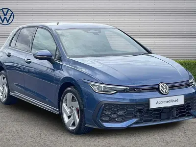 Used VW Golf VIII GTE 272 HP (200 kW) 2025 Blue Hatchback