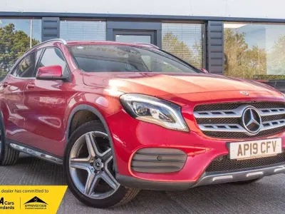 Used Mercedes GLA200 AMG Line Premium 156 HP (114 kW) 2019 Red SUV